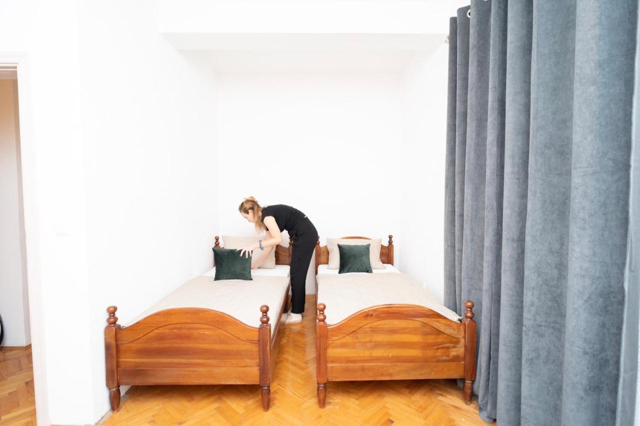 Liman Rooms And Apartments モスタル エクステリア 写真